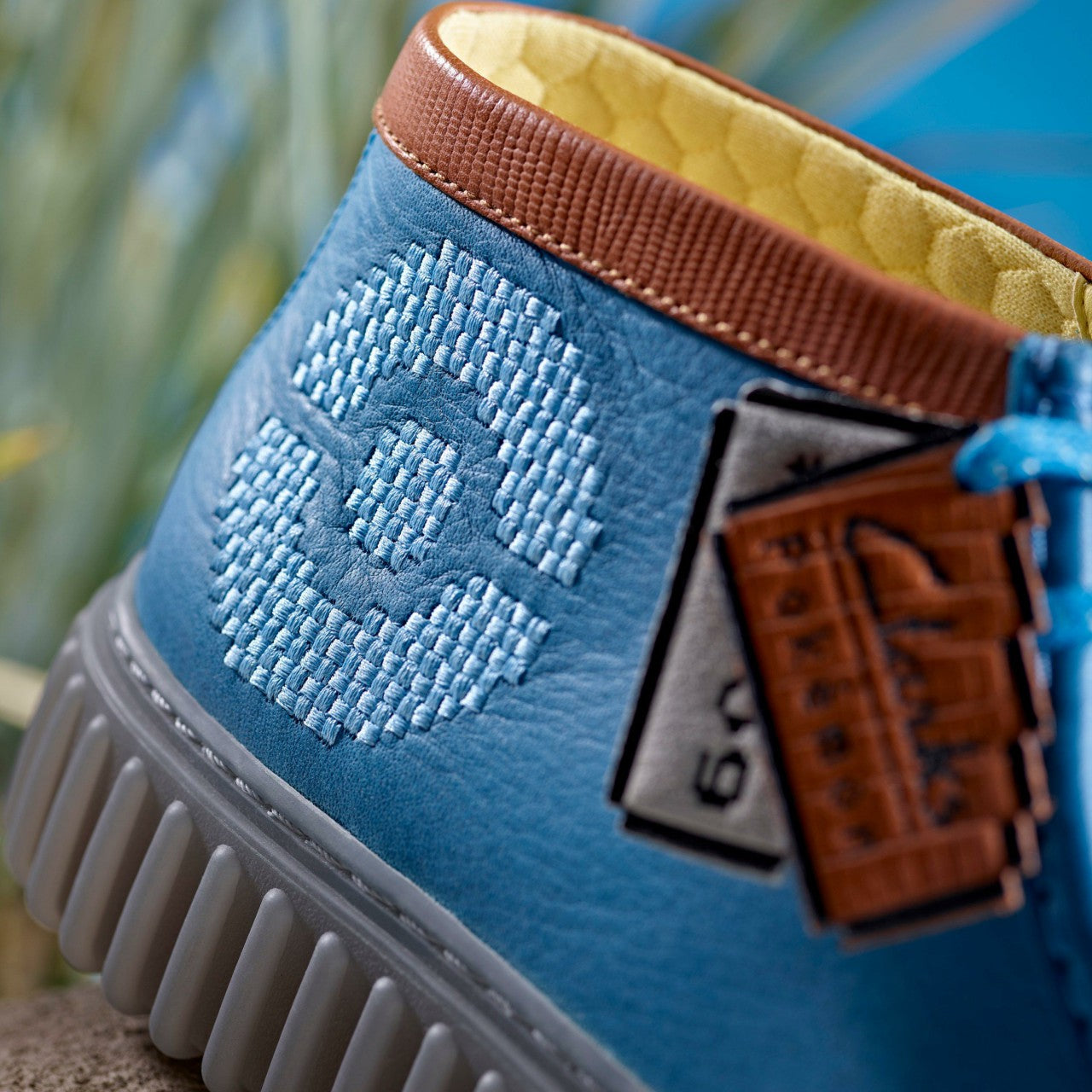 Torhill Explore Blue Leather Clarks Men|Women