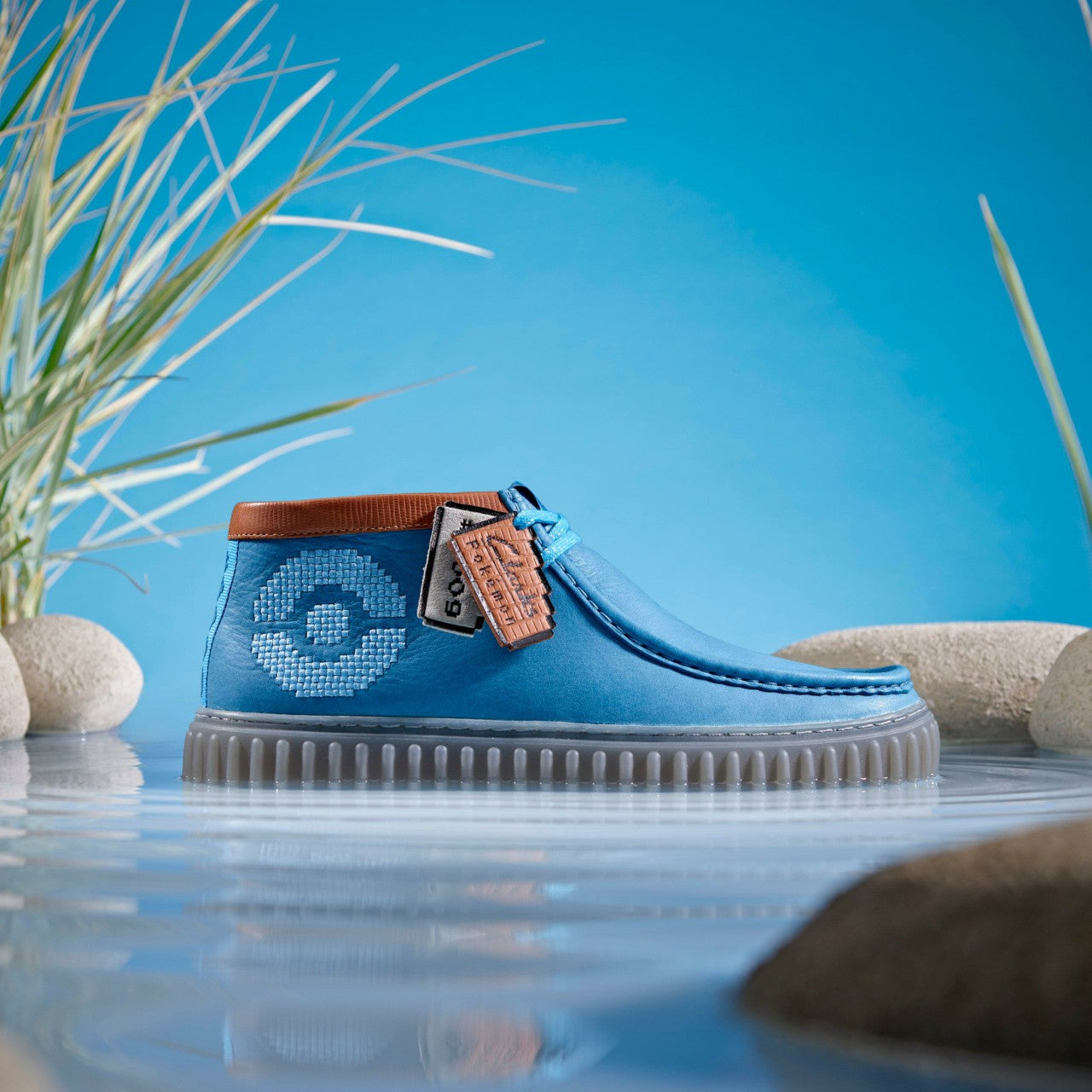 Torhill Explore Blue Leather Clarks Men|Women