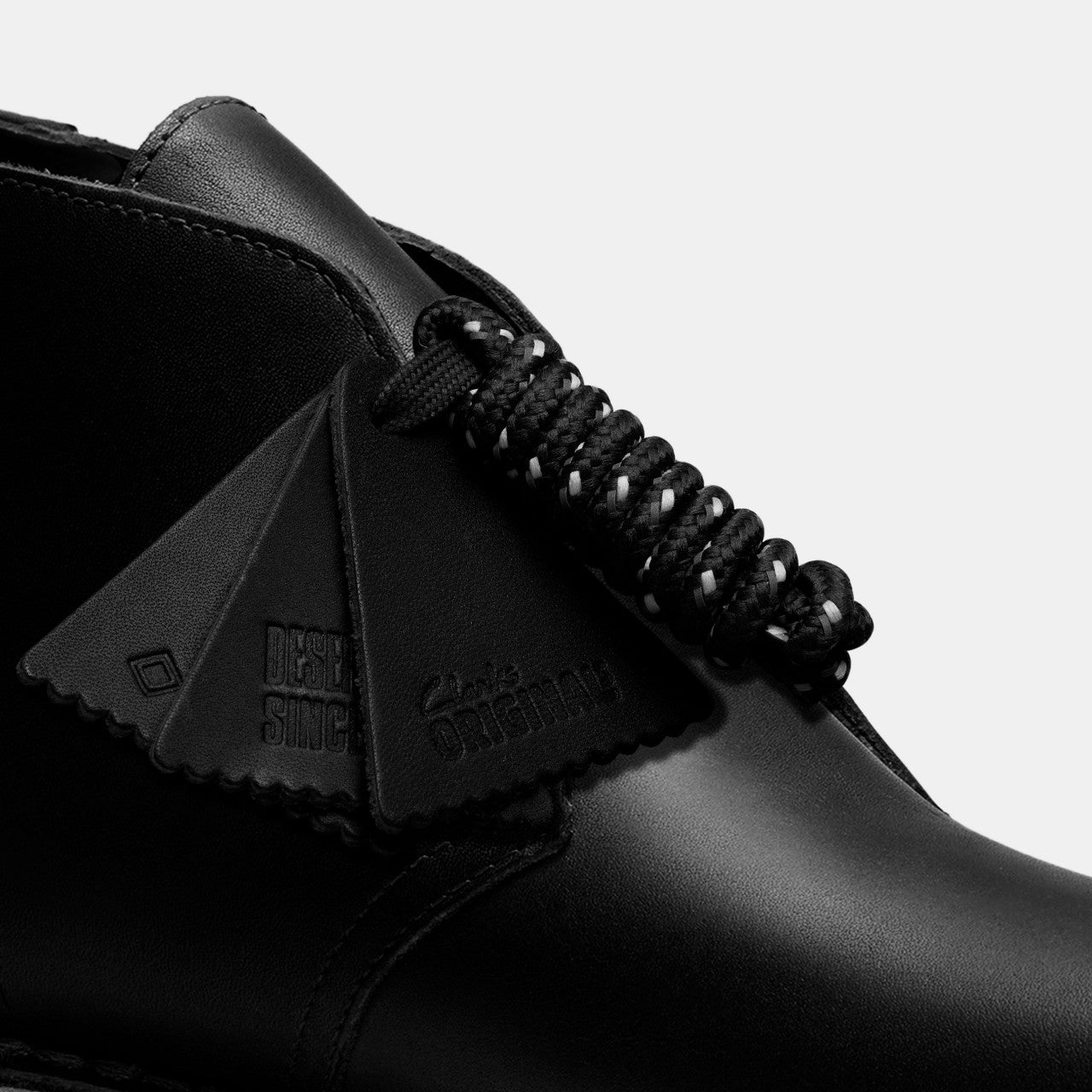 Desert Boot GORE-TEX Black Leather Clarks Men