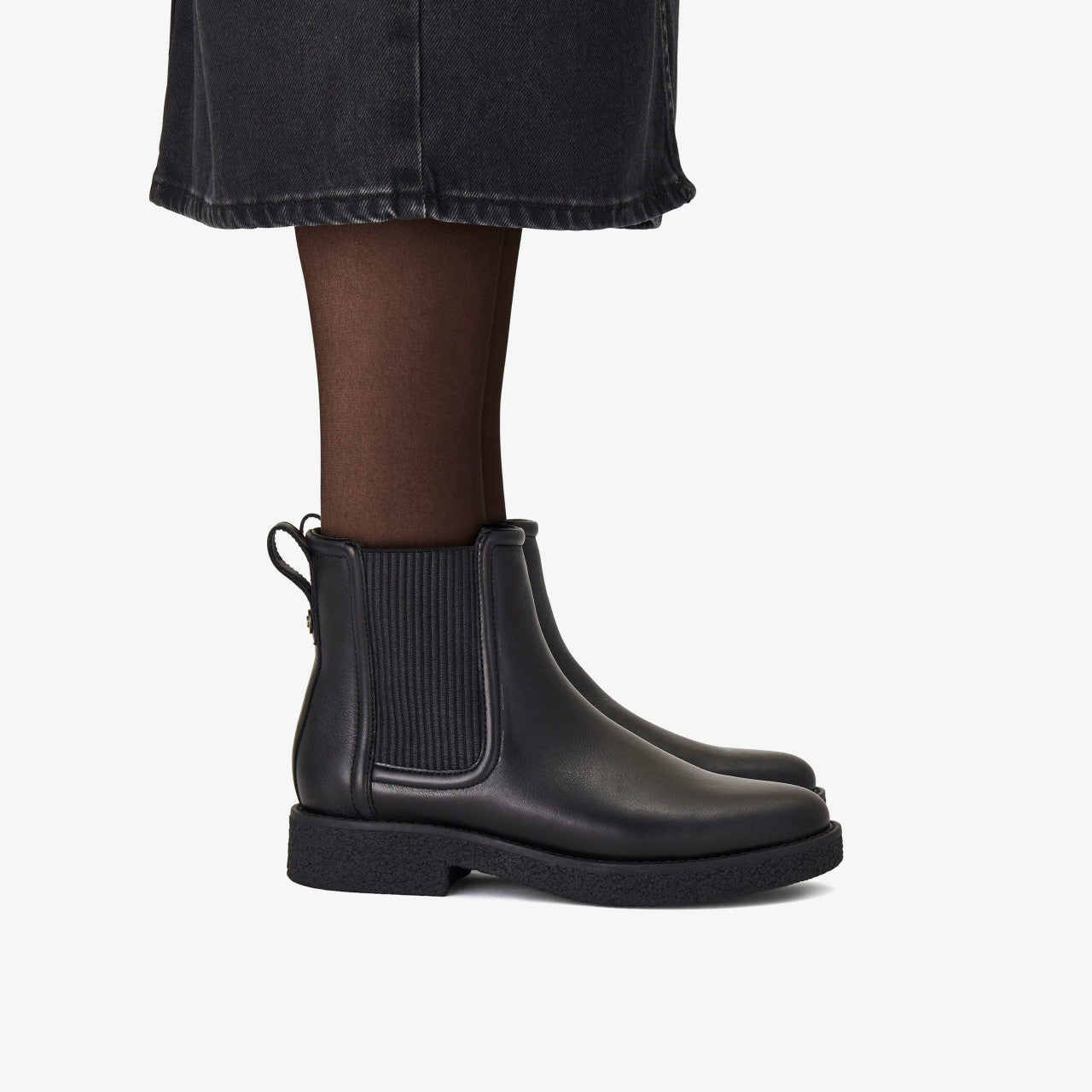 Nella Top Black Leather Clarks Women