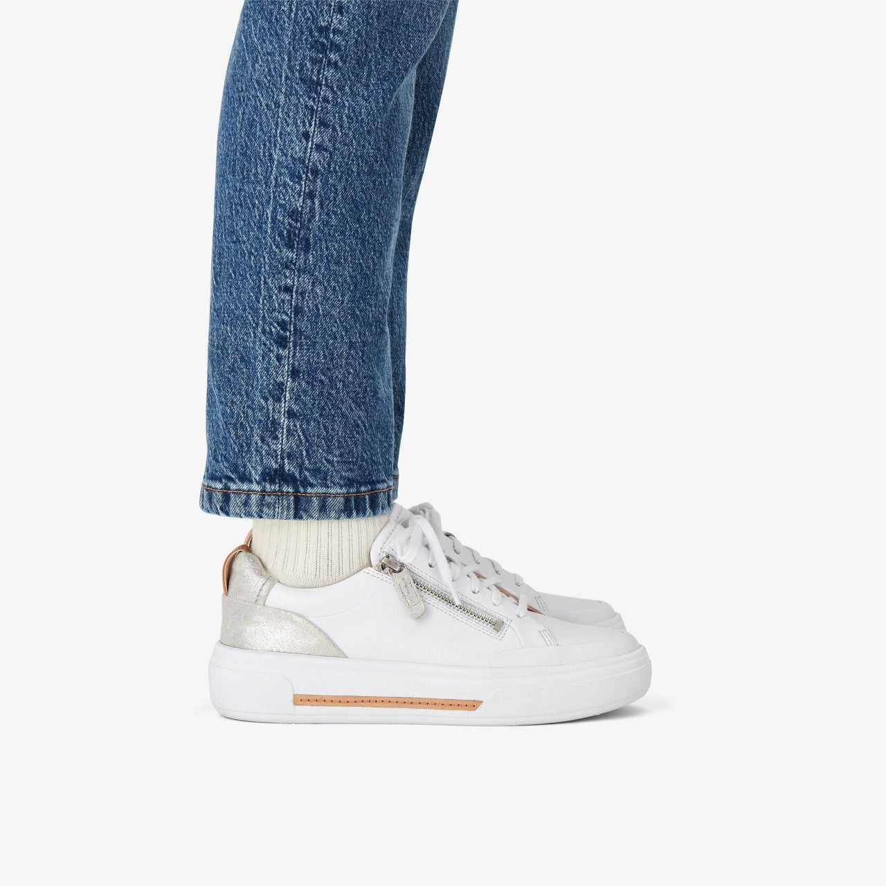 Hollyhock Zip Silver Combination Leather Clarks Women