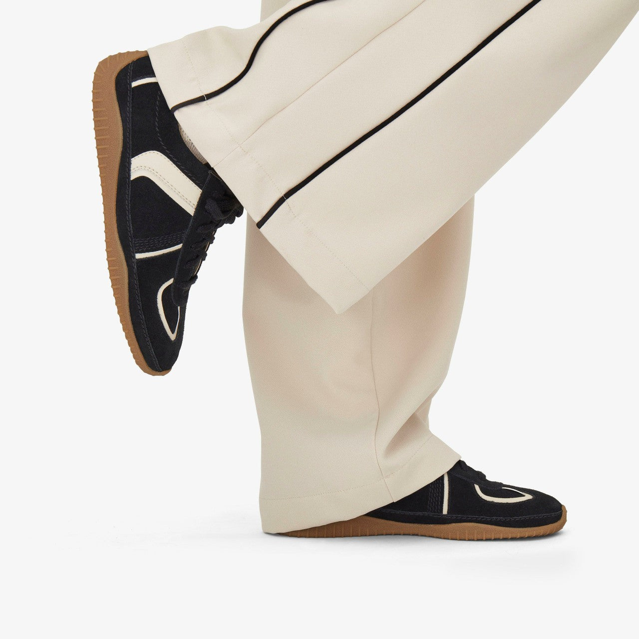 Meridor Lo Black Combination Suede Clarks Women