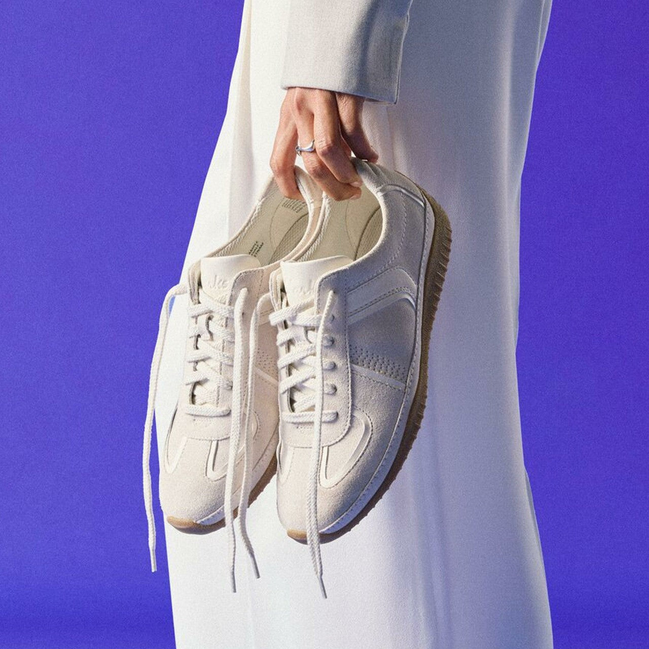 Meridor Lo Off White Combination Clarks Women