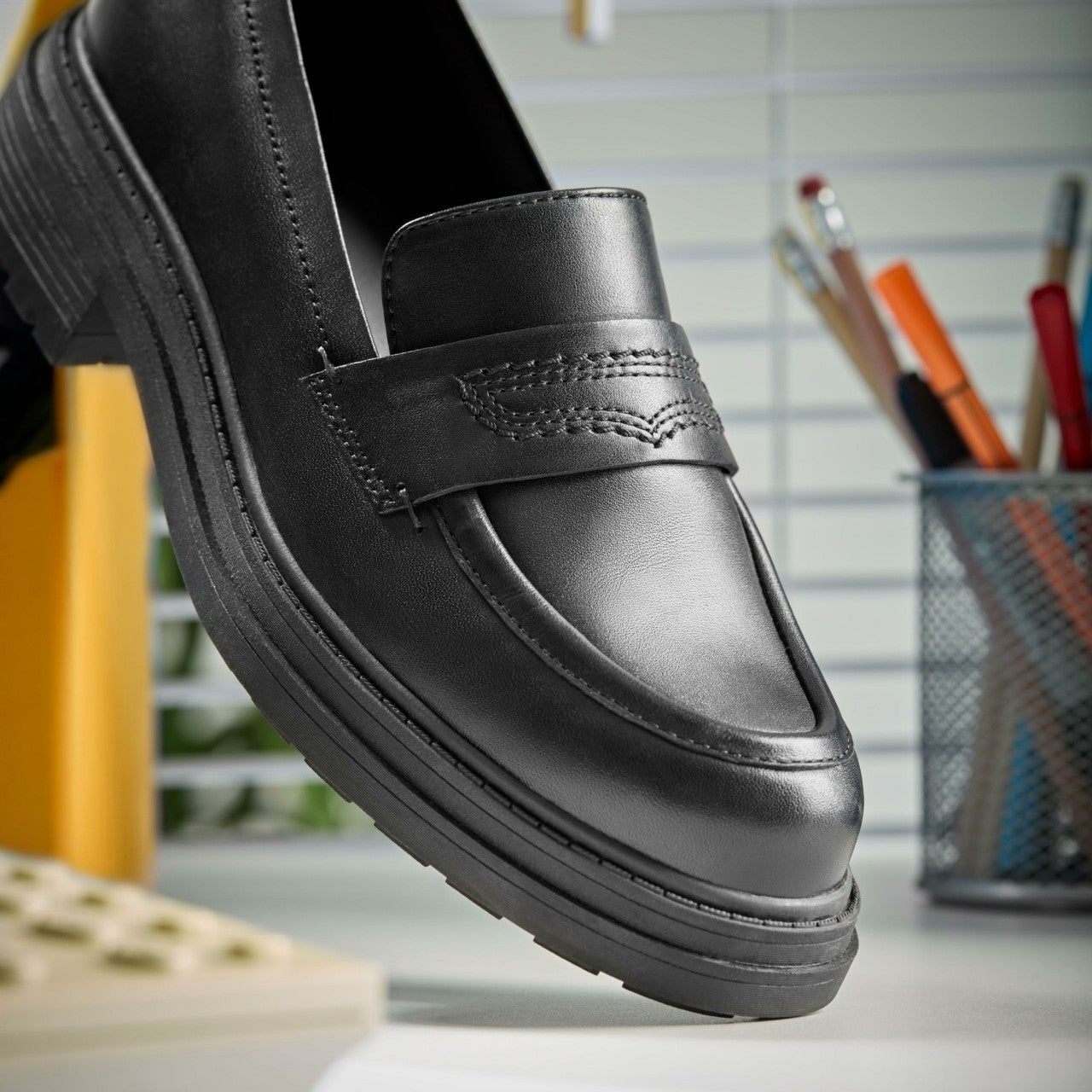 Orinoco3 Edge Black Leather Clarks Women