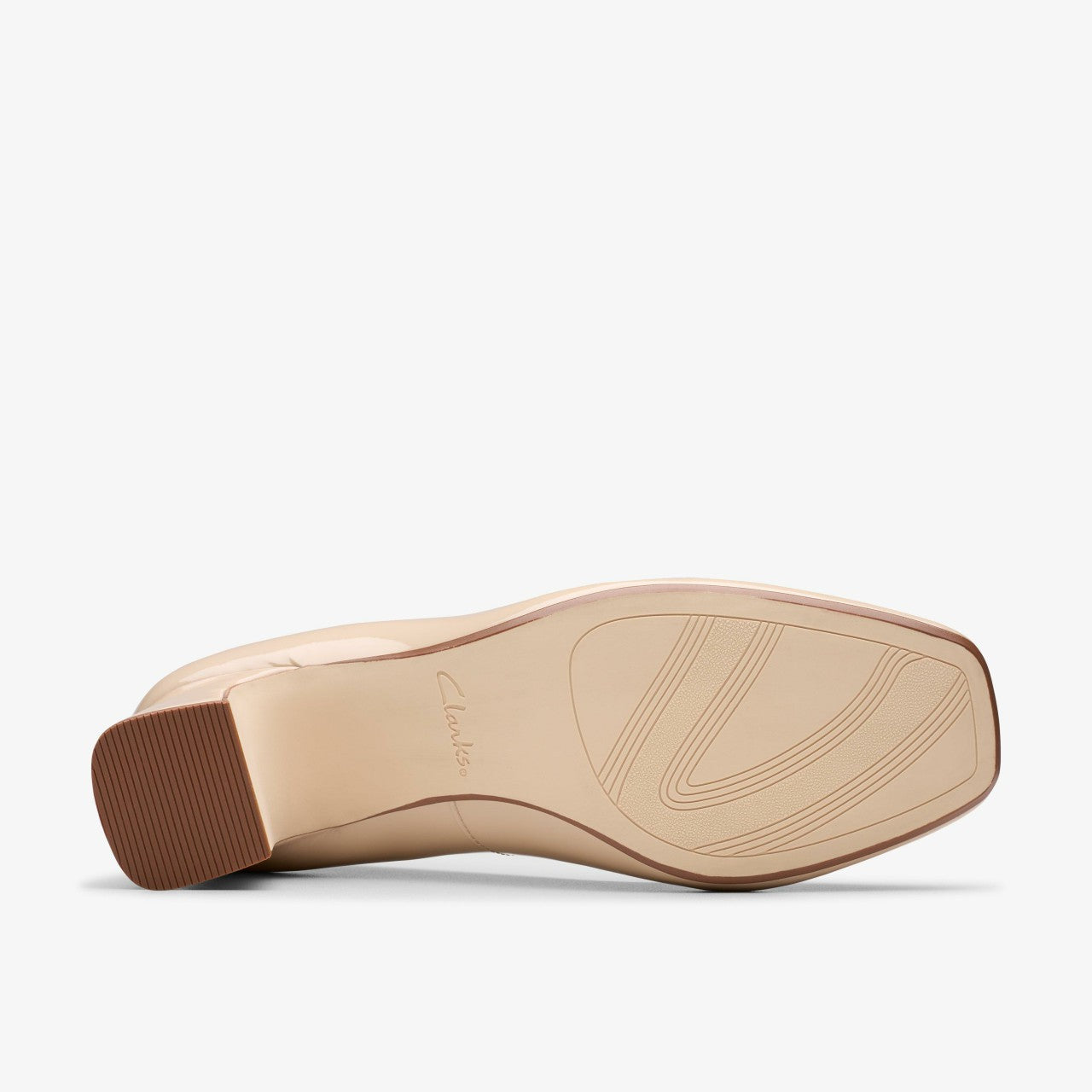 Fernie Trim Sand Patent Clarks Women