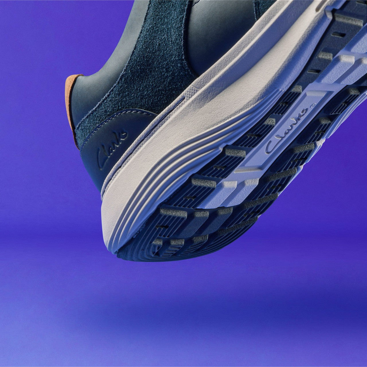 Motion Trek Go Navy Combination Clarks Men