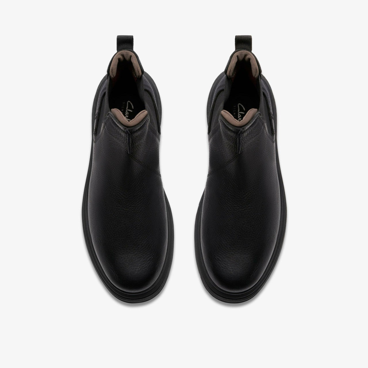 Badbury Easy Black Leather Clarks Men