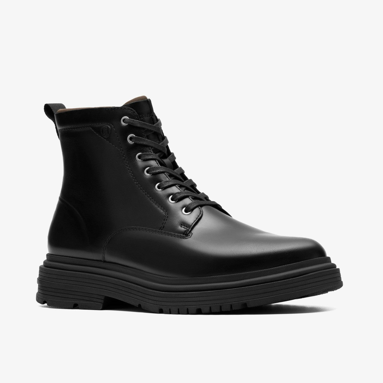 Badbury Hi Waterproof Black Warmlined Leather Clarks Men