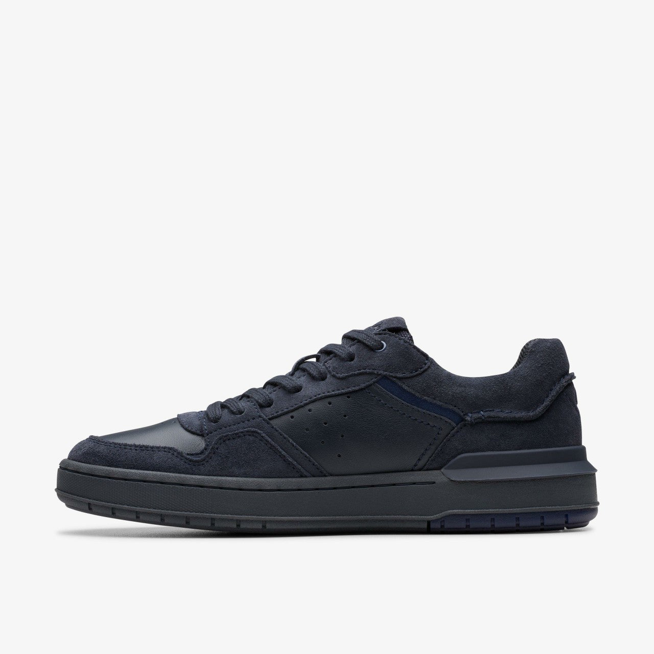 Courtlite2 Lo Navy Suede Clarks Men