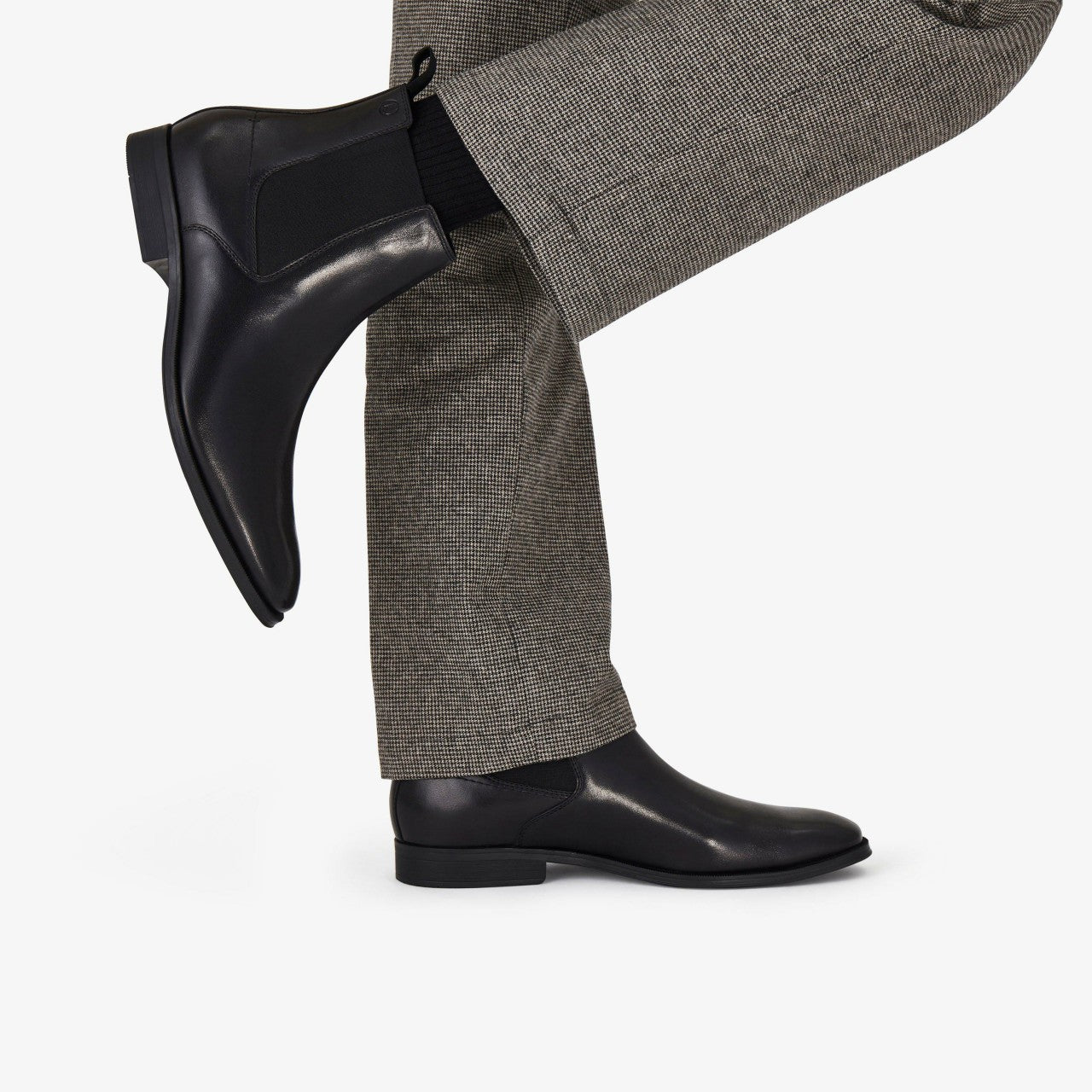 Paulton Easy Black Leather Clarks Men