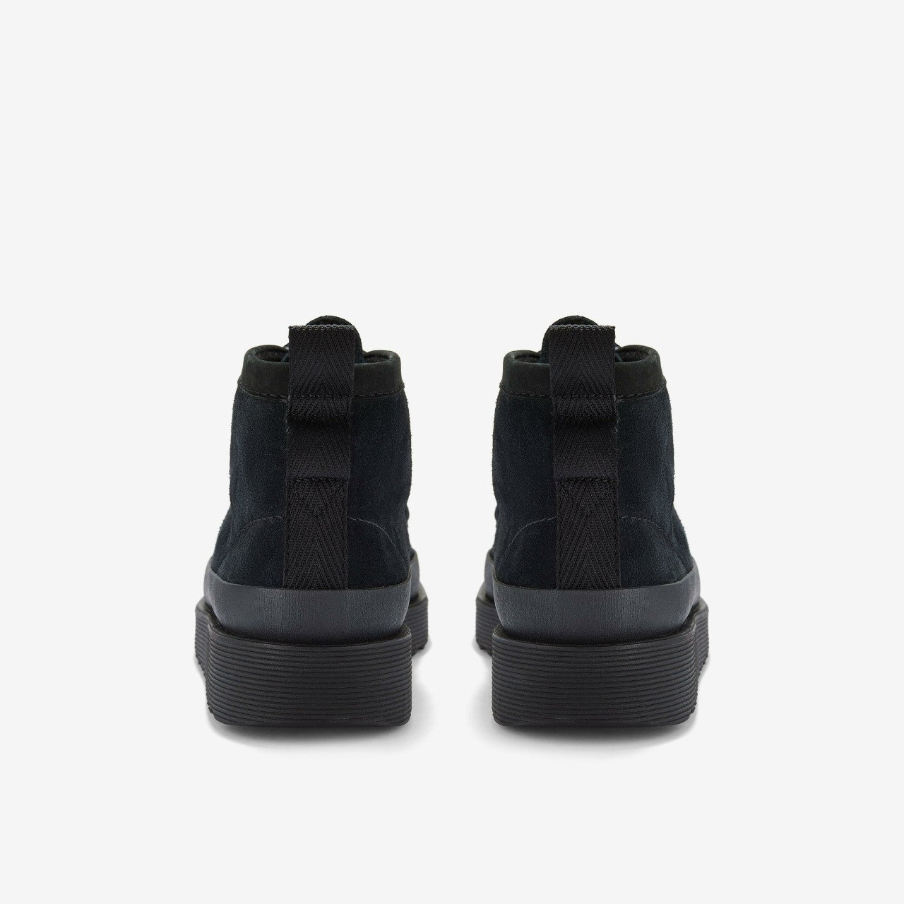 Wallabee FTR2 Hi Black Suede Clarks Men