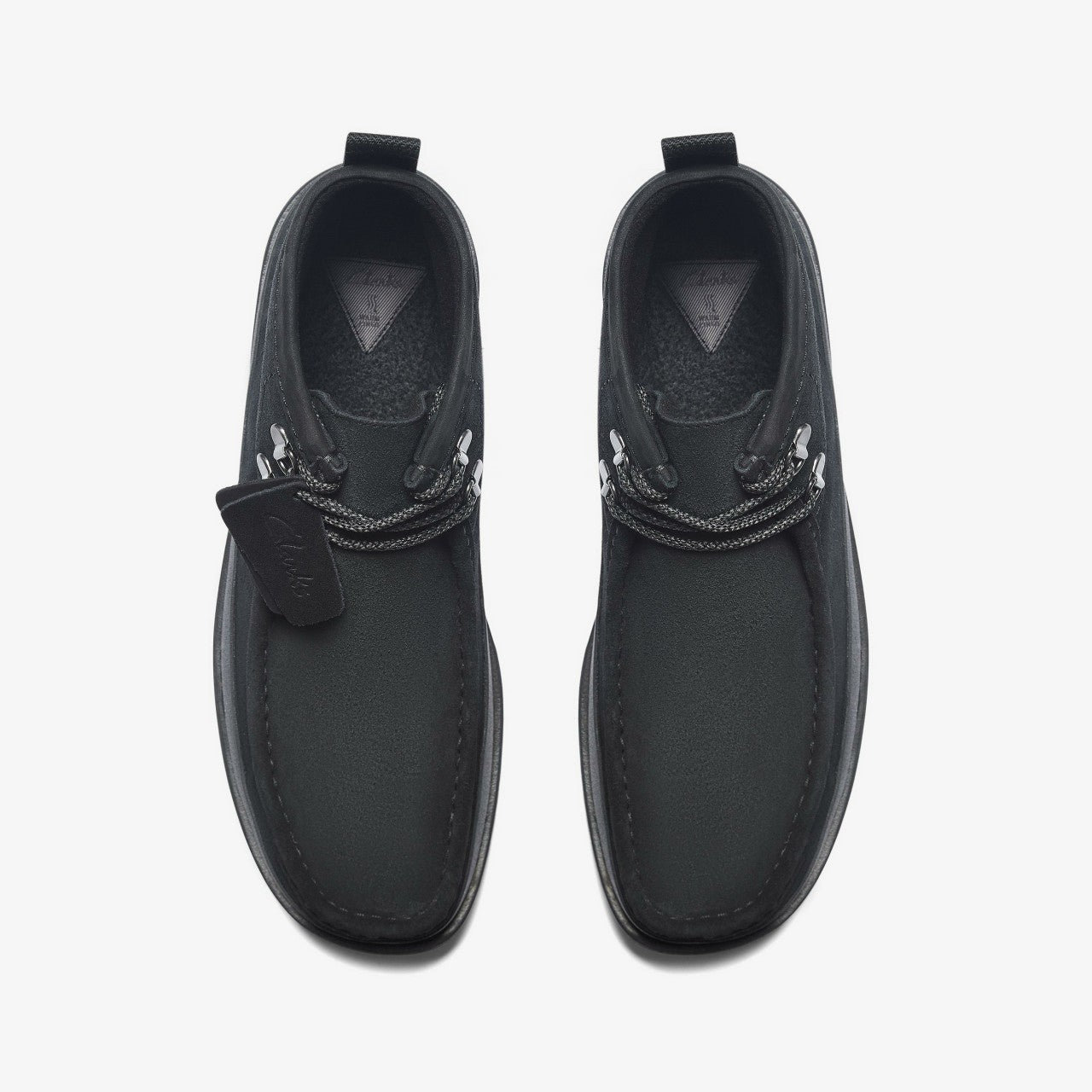 Wallabee FTR2 Hi Black Suede Clarks Men