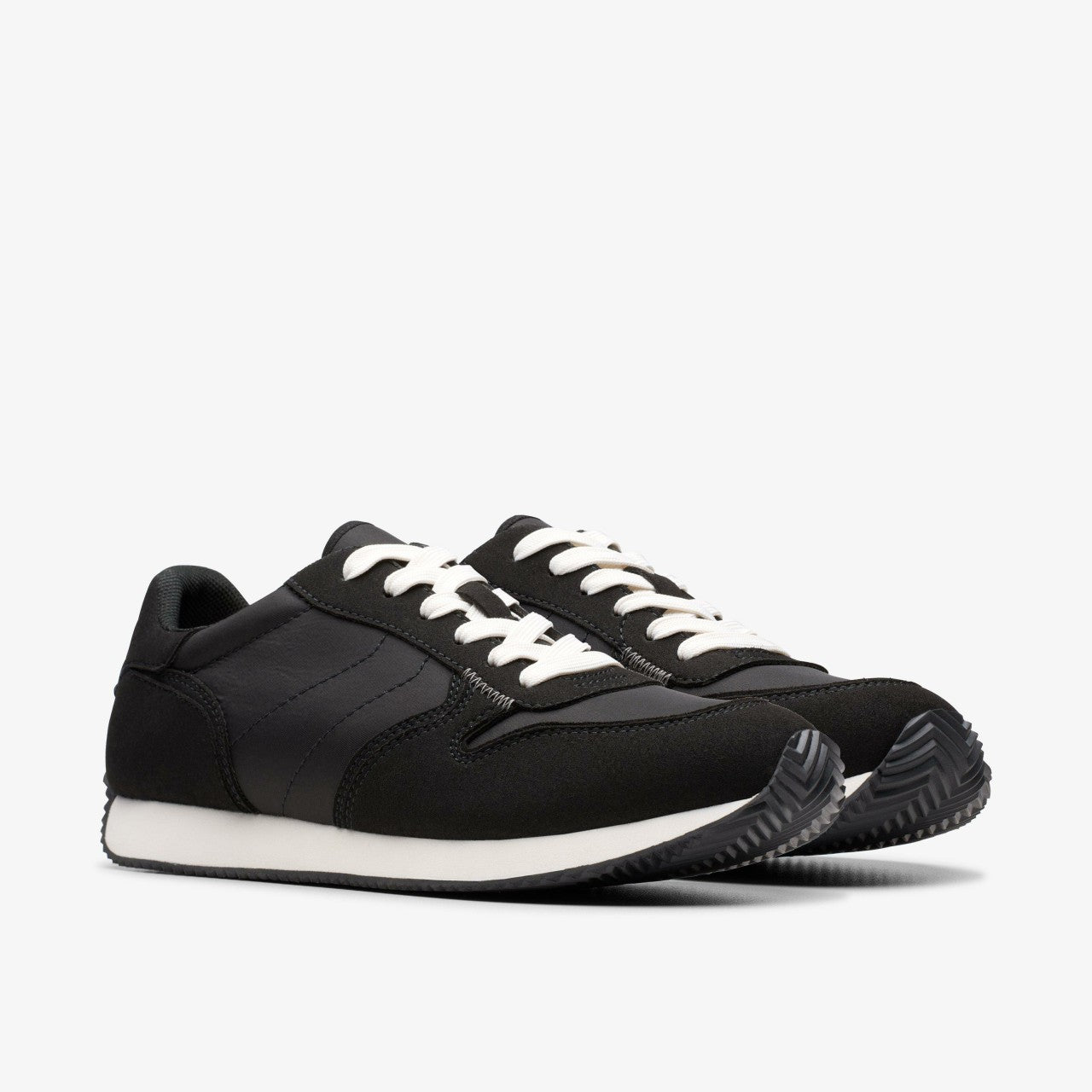 Teirra Run Black Clarks Women