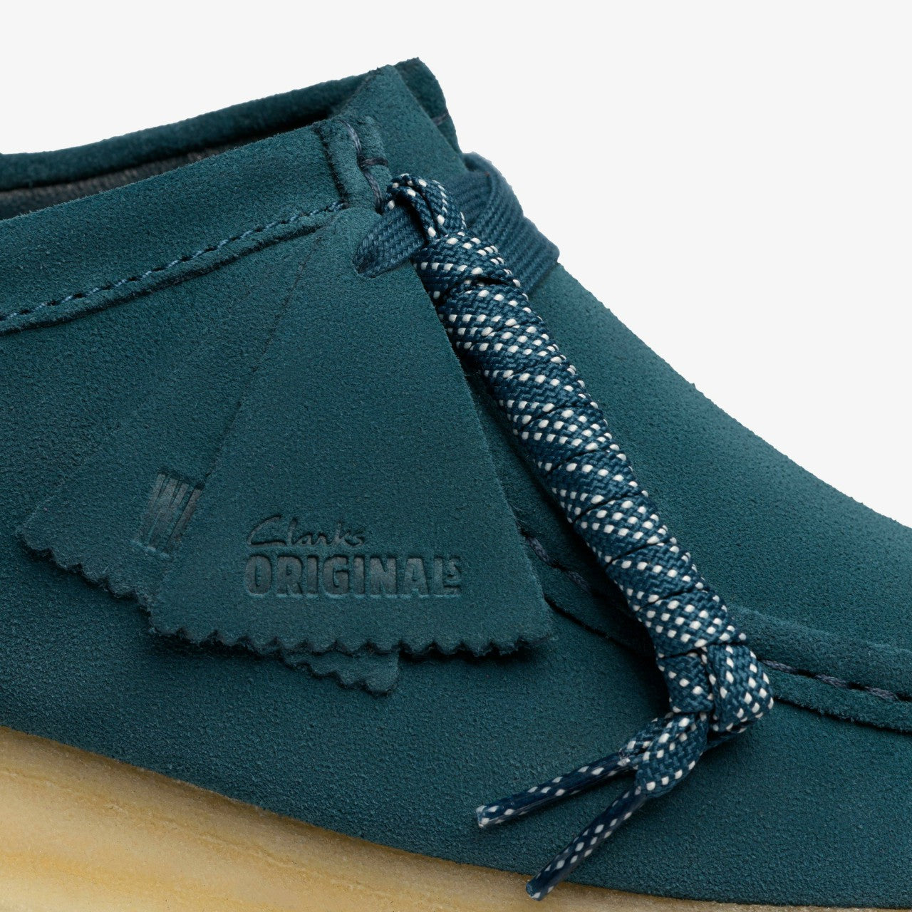 Wallabee Mid Blue Suede Clarks Men