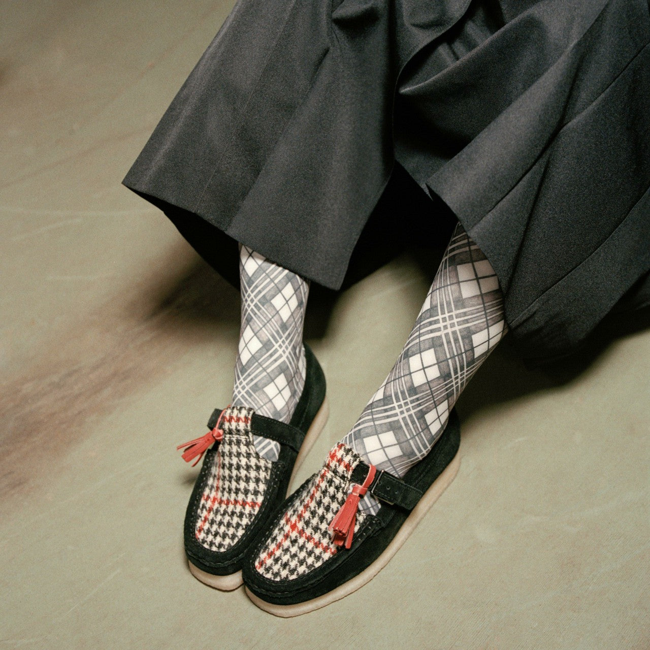 Wallabee T Bar Black Tweed Combination Clarks Women