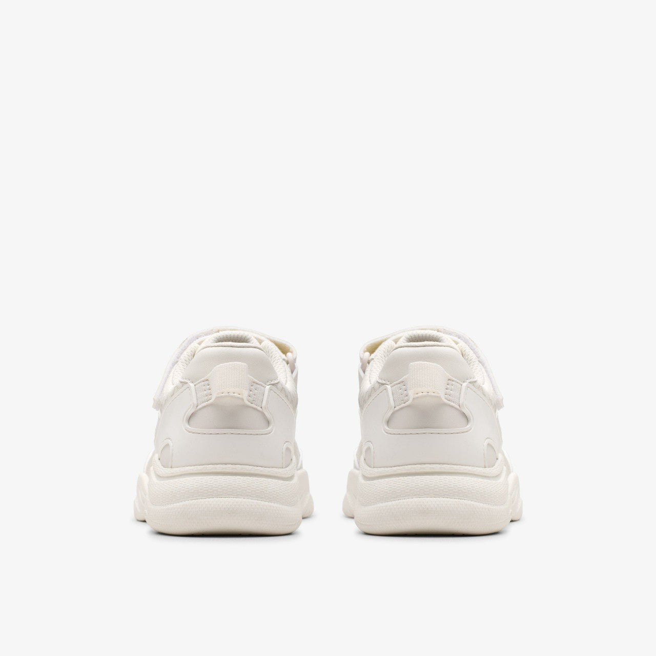 Feather Pace Kid White Clarks Kids