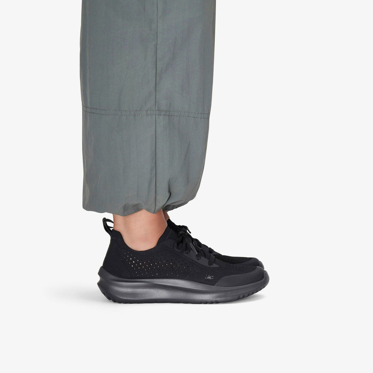 Solevana Tie Black Clarks Women