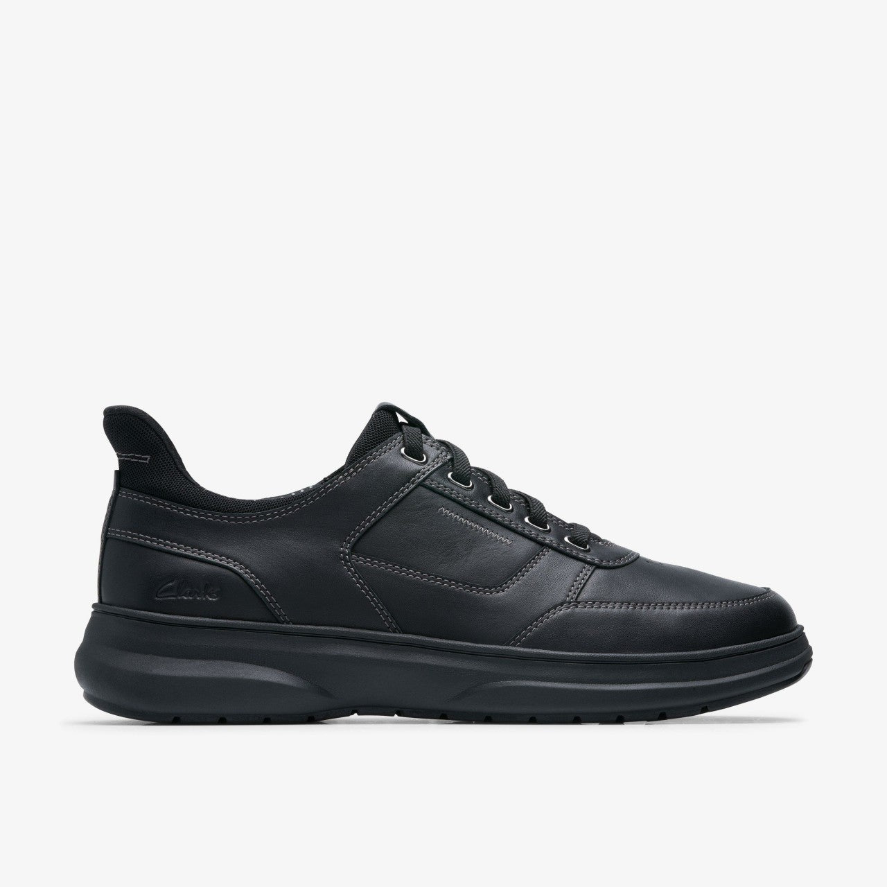 Mullan Easy Black Leather Clarks Men