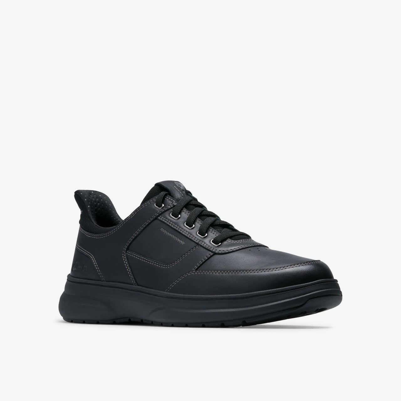 Mullan Easy Black Leather Clarks Men
