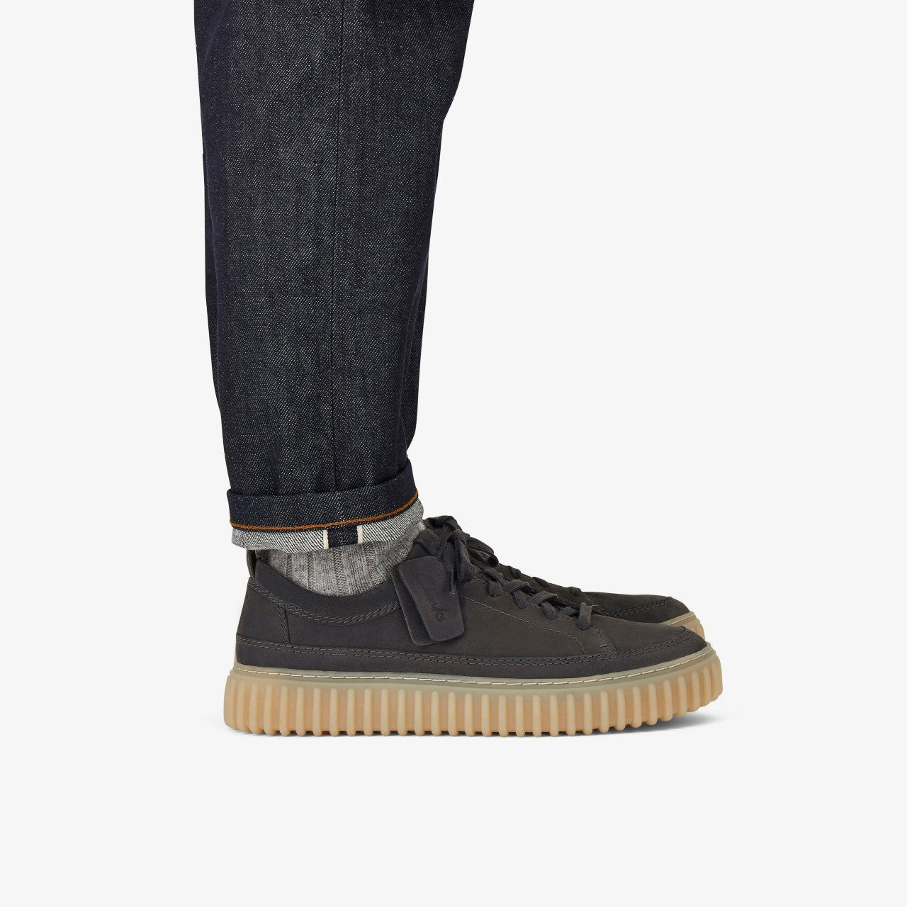 Torhill Lace Dark Grey Nubuck Clarks Men