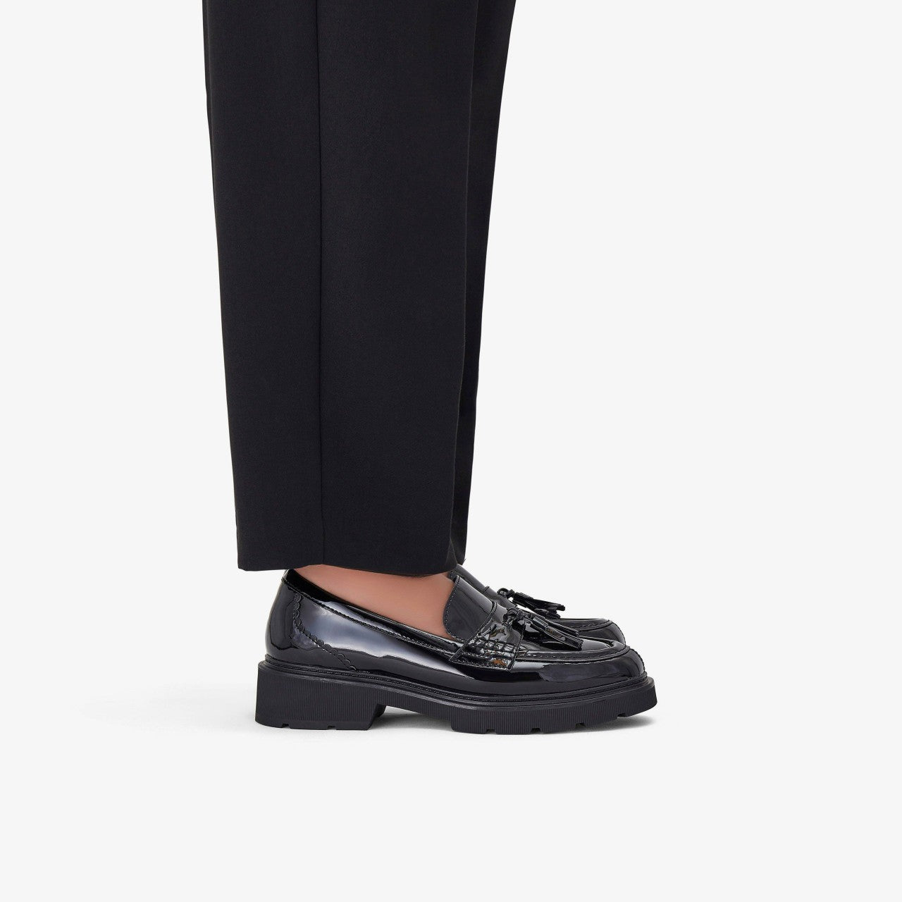 Lauryl Tassel Black Patent Clarks Women