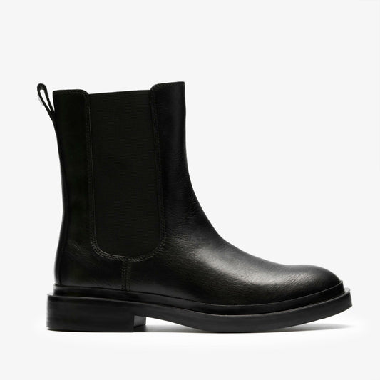 Previa Top Black Leather Clarks Women