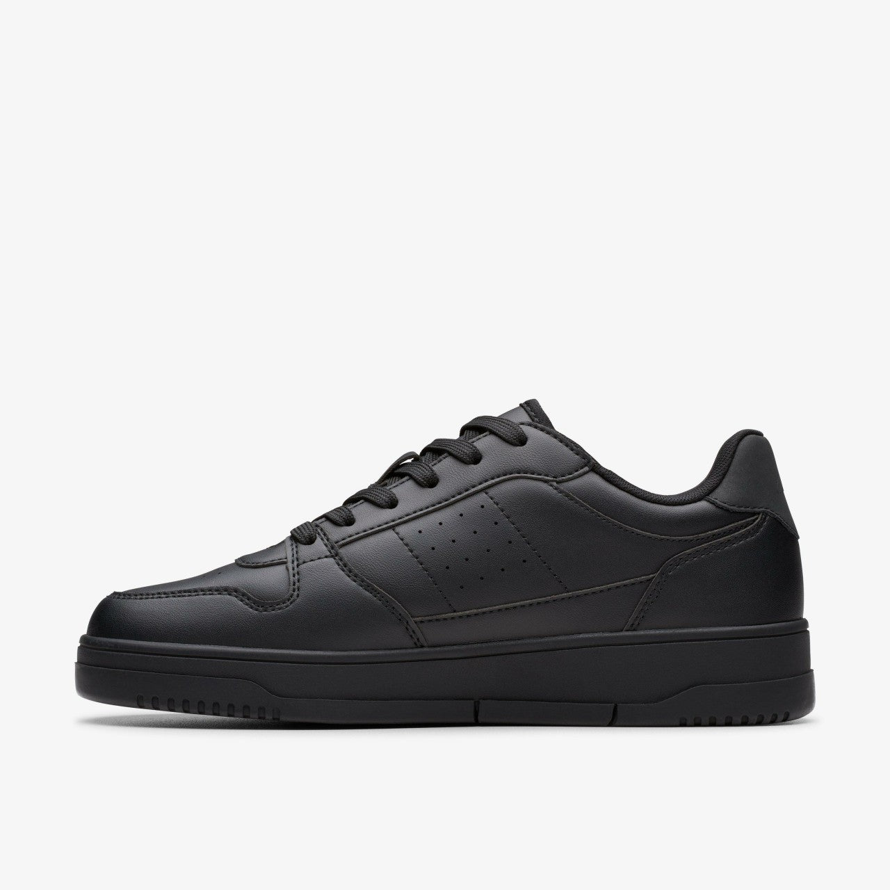 Christly Court Black Clarks Women