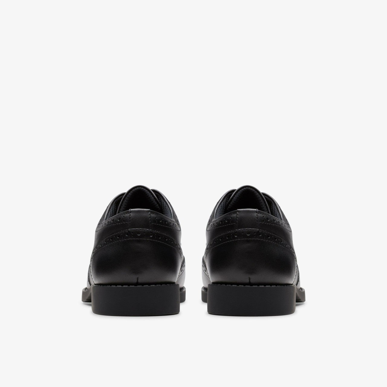 Tapa Pure Youth Black Leather Clarks Kids