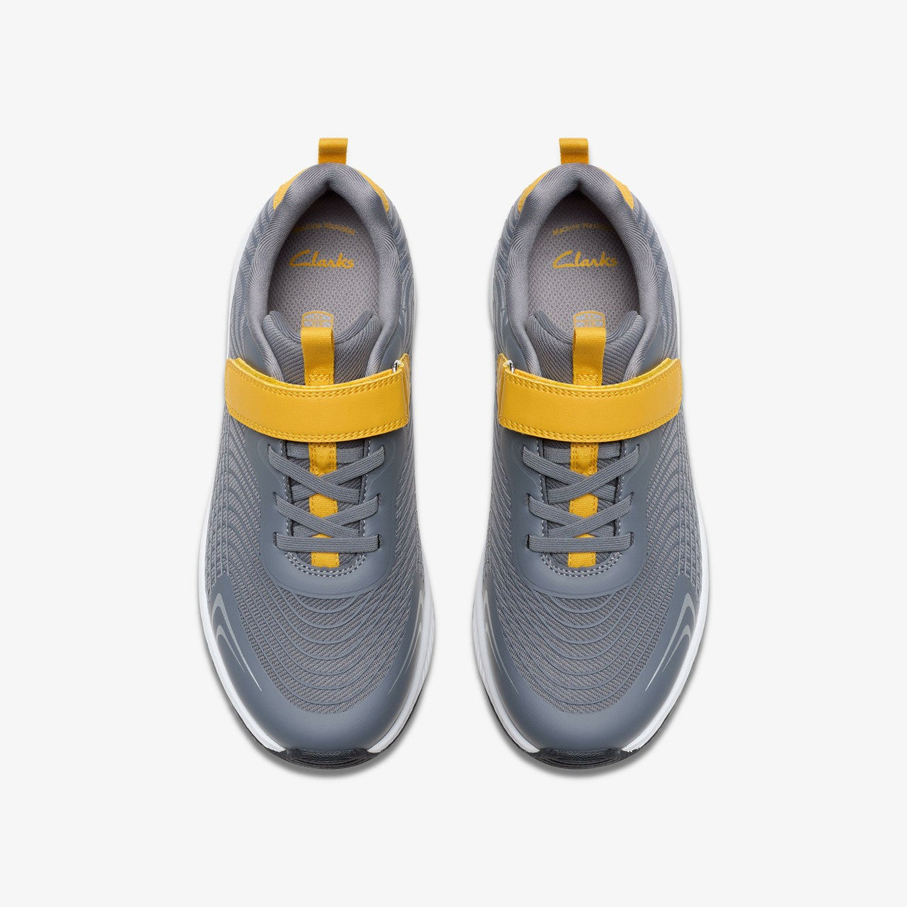 Deyes Dash Youth Grey Synthetic Clarks Kids