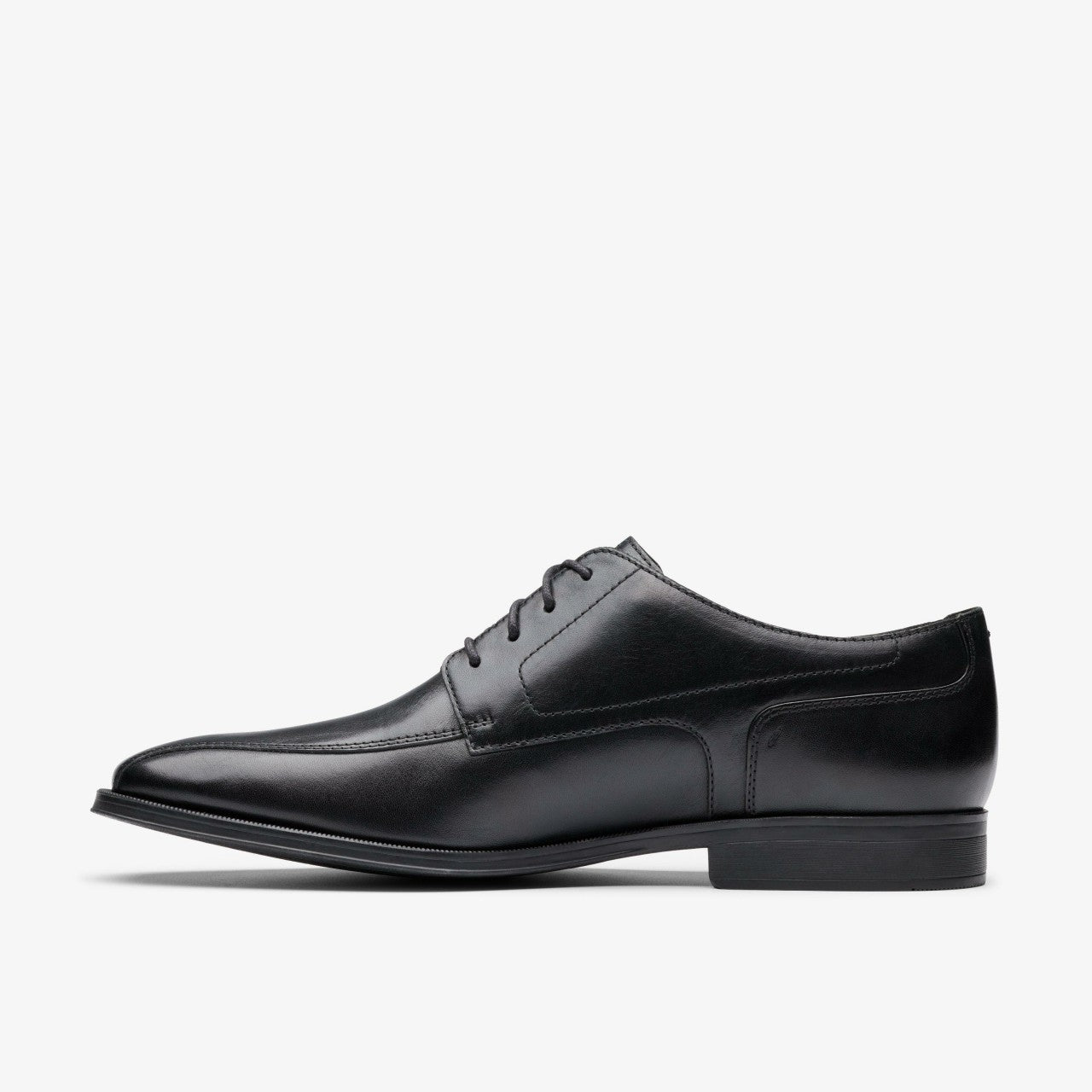 Paulton Over Black Leather Clarks Men